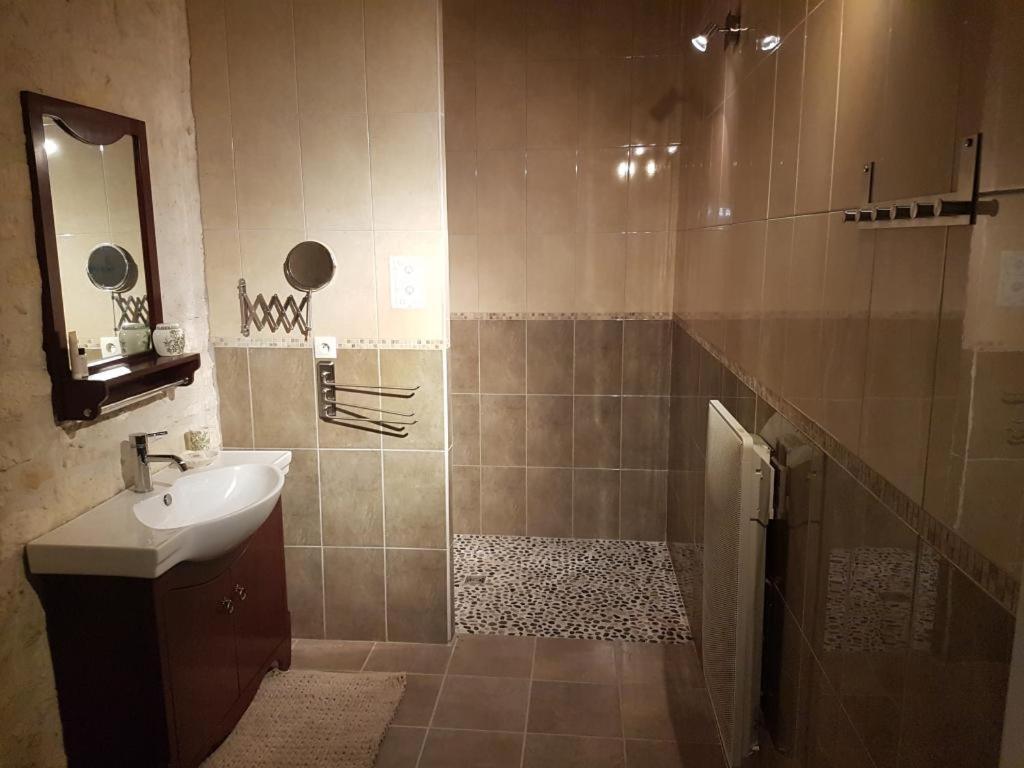 Bed and Breakfast Le Domaine De Bellevue Tanzac Екстер'єр фото