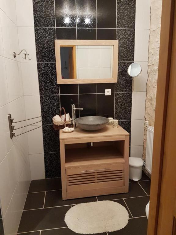 Bed and Breakfast Le Domaine De Bellevue Tanzac Екстер'єр фото