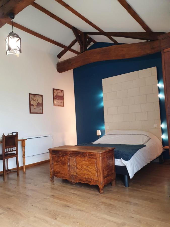 Bed and Breakfast Le Domaine De Bellevue Tanzac Екстер'єр фото